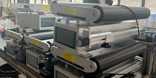 糾偏機(jī)提高90%效率，紡織機(jī)偏離不再煩惱